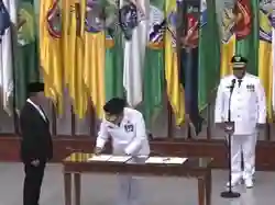Mendagri Menyelenggarakan Pelantikan Ucok Abdulrauf Damenta Sebagai Pj Gubernur Banten
